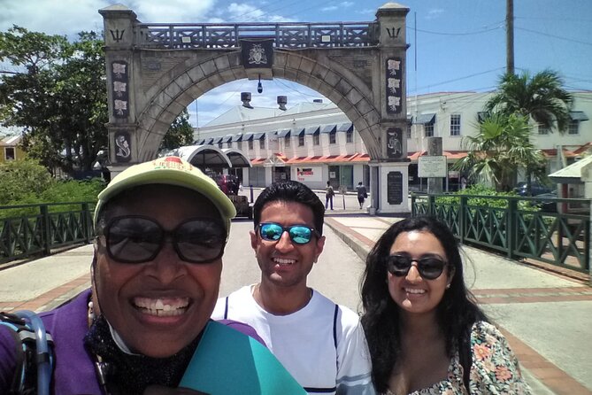 A Guided Walking Tour of a History of a City - Bridgetown - What the guides do best