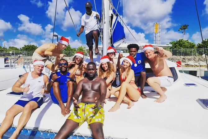 Barbados Catamaran Snorkeling Turtle and Shipwrecks tour - Sailing from Carlisle Bay toward Holetown