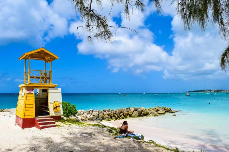 Barbados: Coastal Sightseeing Tour with Lunch and Transfers - Oistins and the South Coast beaches