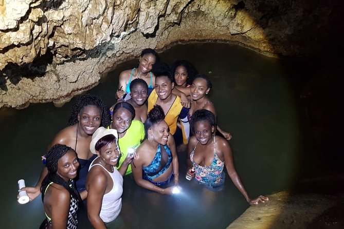 Cole's Cave Hike - What the guides add to the day