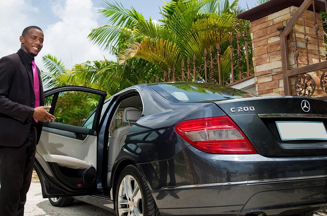 Fast Track Arrival Service at Barbados Airport - When $64.99 per person feels worthwhile