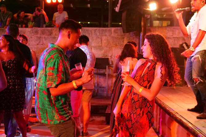 Harbour Lights Beach Extravaganza and Dinner Show - Dancing is part of the plan