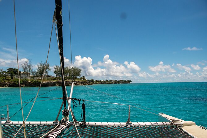 Turtle and Shipwreck adventure on 57 ft catamaran - Timing, pickup, and practical details
